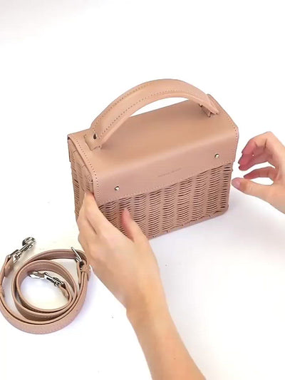 Video showing the spacious interior of the Wicker Wings Kuai Handwoven Bag