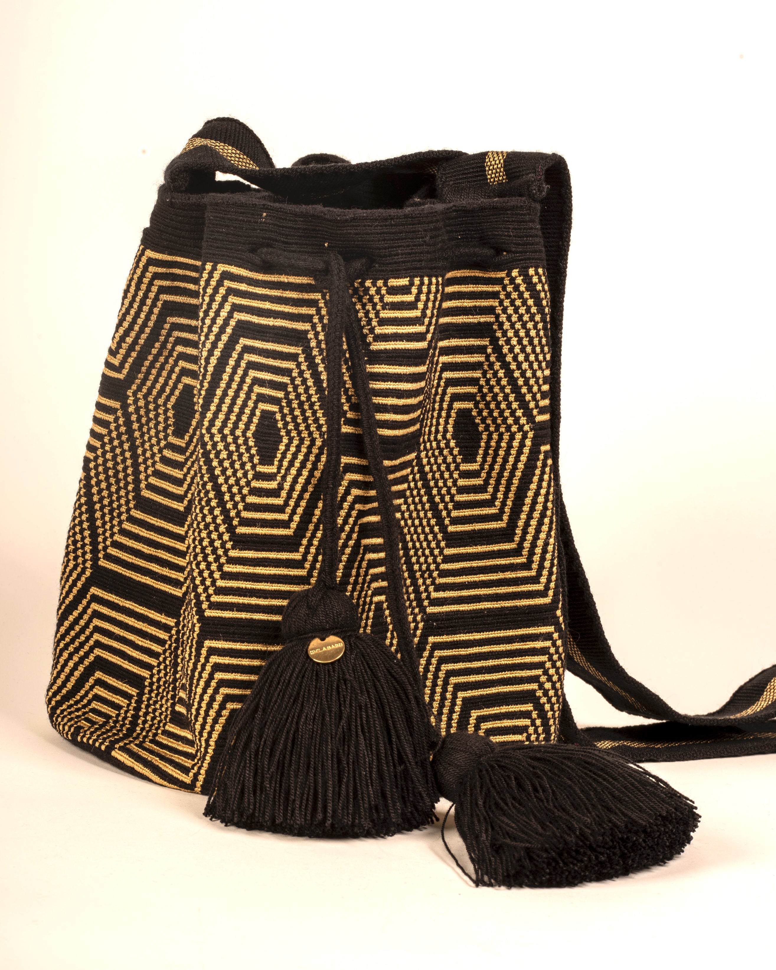 CHILA BAGS Tokyo Gold Bucket Bag, profile